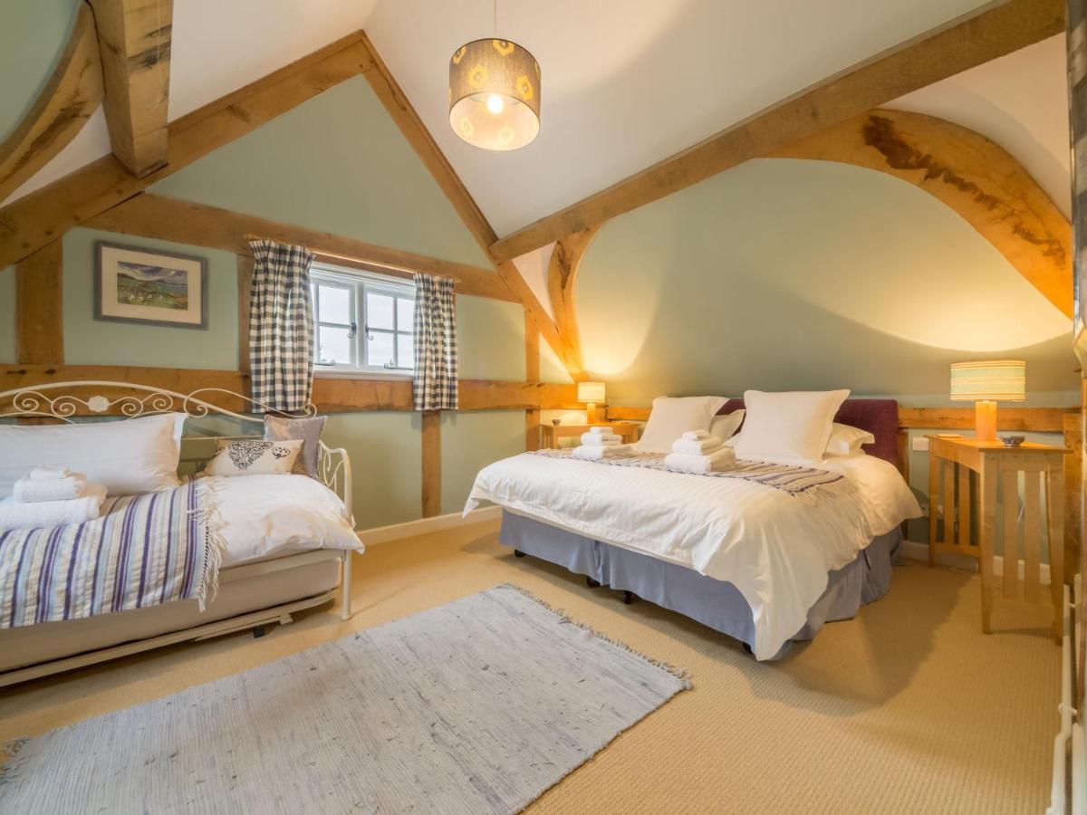 Bearwood Cottage Pembridge エクステリア 写真